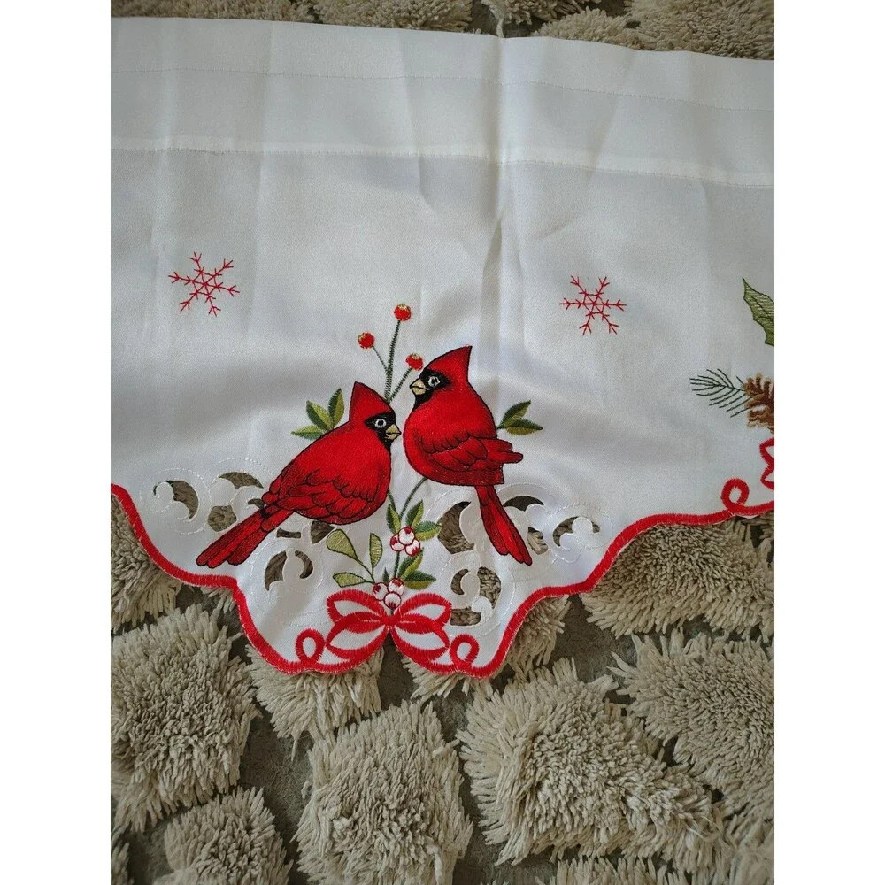 Cardinal Embroidered Valance Holidays & Winer Season